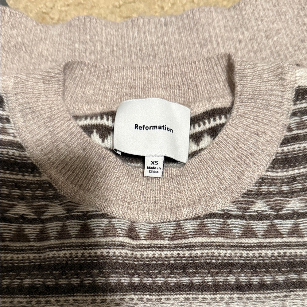 Reformation Gray Dana Cashmere Sweater - Picture 4 of 4